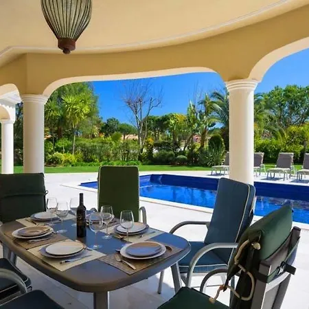 Sleeps 11 Pool Air Con T607975